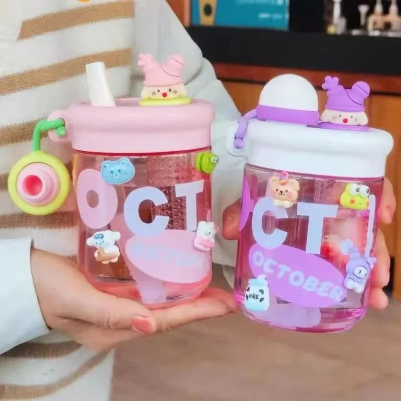 كوب ماء 500 مل للفتيات زجاجة بلاستيكية ذات سعة كبيرة نموذج صيفي جديد مع مصفاة شاي كوب بقشة للشرب المزدوج
