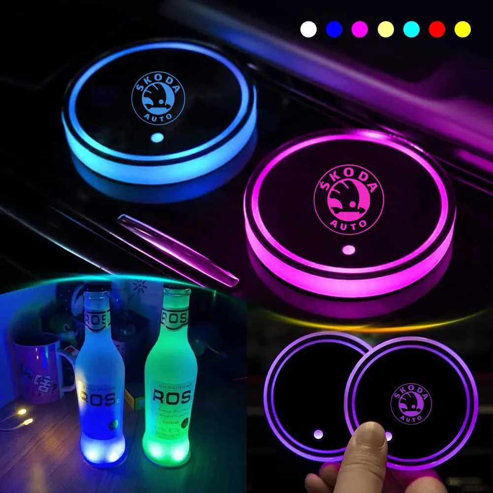 2Pcs Car Logo 7 colori Water Cup Coaster Holder Color Atmosphere light per Skoda Octavia 3 2 Rapid Superb Fabia Kodiaq Karoq,