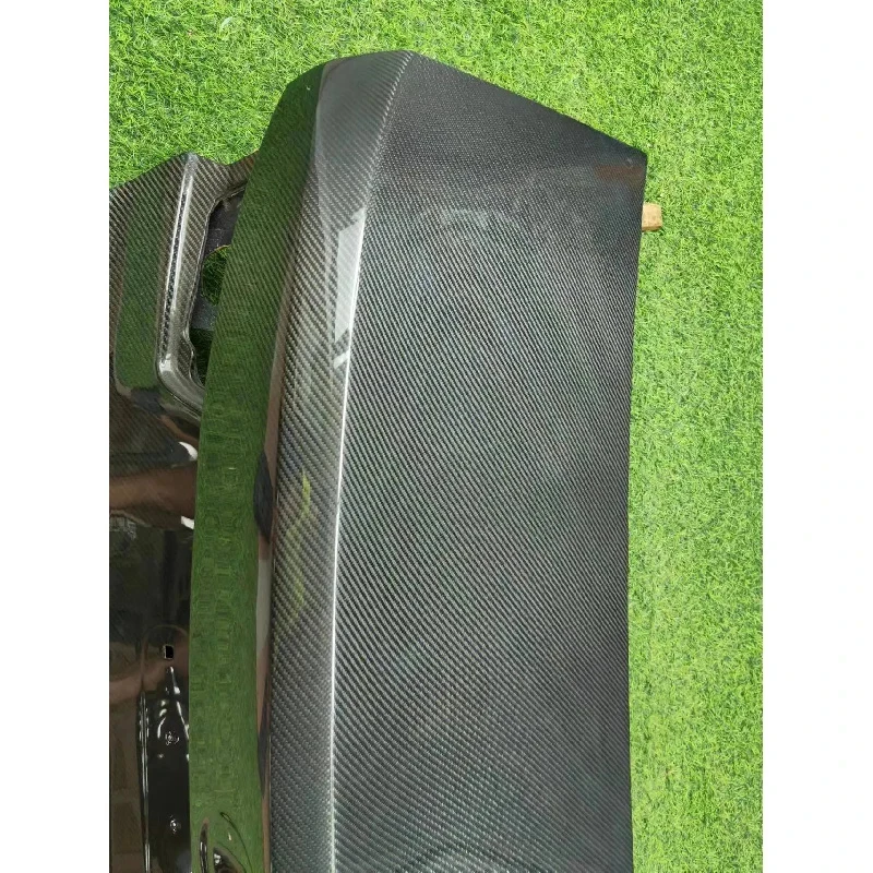  Factory Hot Sale High Quality OEM Style Carbon Fiber Trunk Lid G0