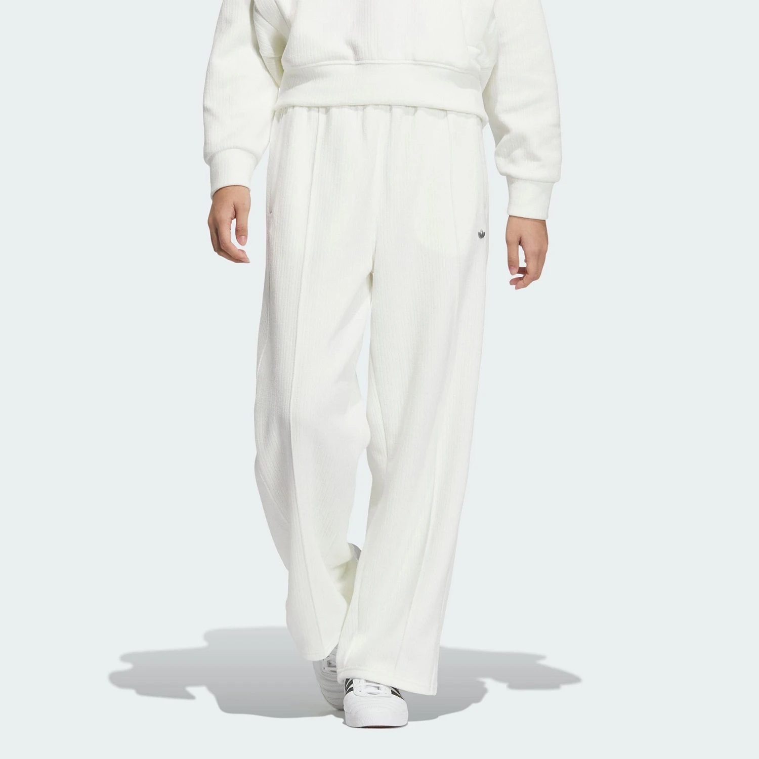 

Adidas Originals Women's Classic Corduroy Simple Pants JM8062