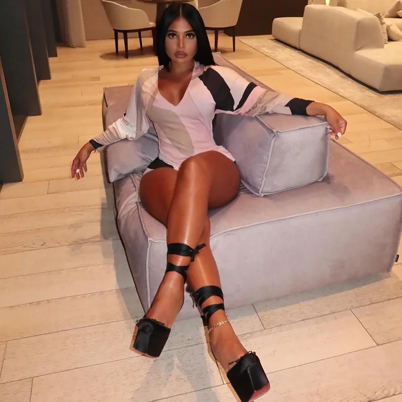 

Women Sexy Color Patchwork Skinny Playsuits Deep V Neck Long Sleeve Slim Fashion Casual Streetwear Romper Night Clubwear Overall