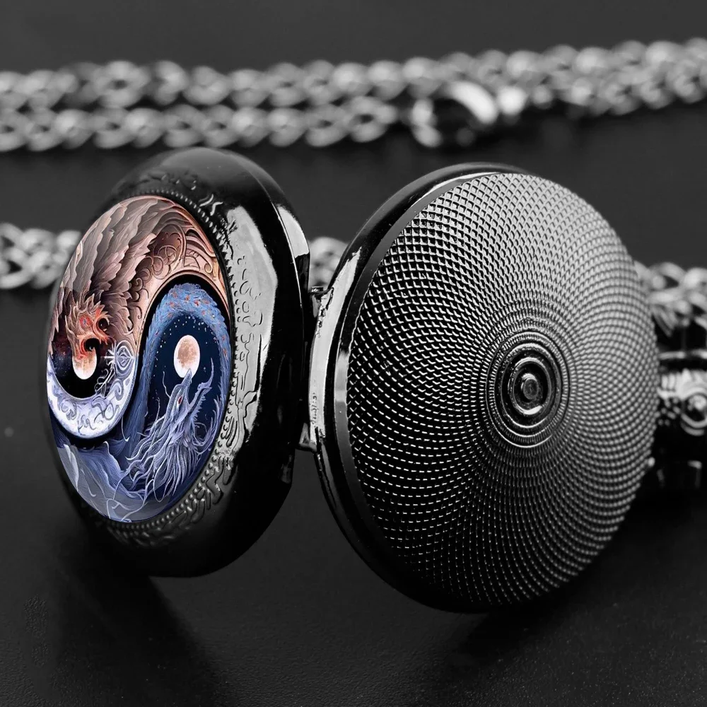 Yin-Yang Dragon Design Relógio de bolso de quartzo com cúpula de vidro com corrente robusta e mostrador de numerais romanos para homens e mulheres, presentes exclusivos