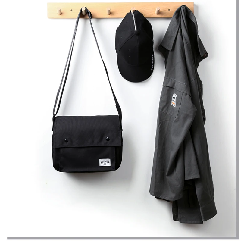 حقيبة كتف كاجوال للرجال على الموضة مقاومة للرذاذ من النايلون، حقيبة كروس عصرية للرجال، حقيبة سفر قصيرة للمراهقين