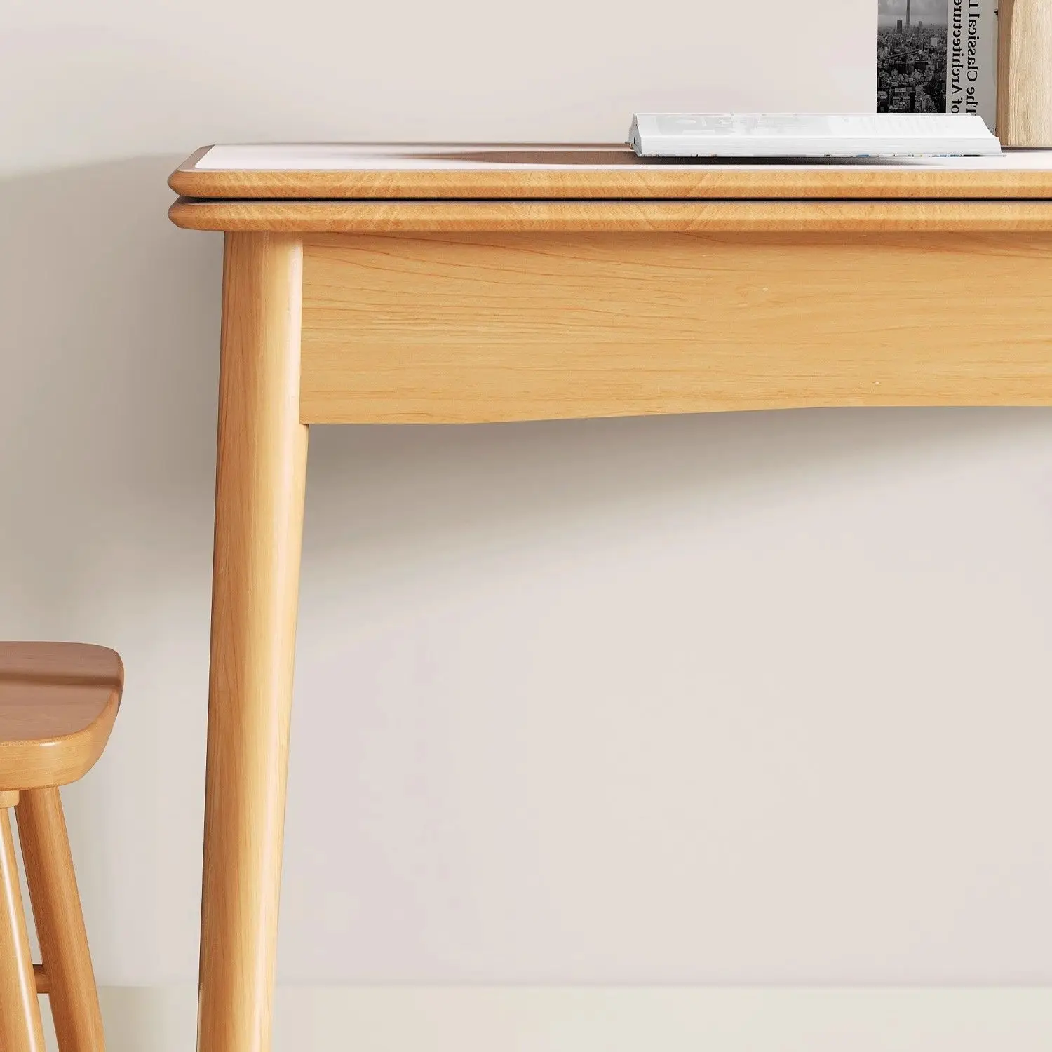 โต๊ะอาหารไม้จริงพับได้ โต๊ะอาหารขนาดเล็กสำหรับใช้ในบ้าน โต๊ะอาหารแบบยืดหดได้พร้อมเก้าอี้สำหรับร้านอาหาร