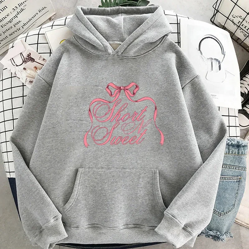 Sabrina Carpenter Tour 2025 sudaderas con capucha mujer moda Vintage corto N' dulce sudaderas Harajuku jersey de manga larga