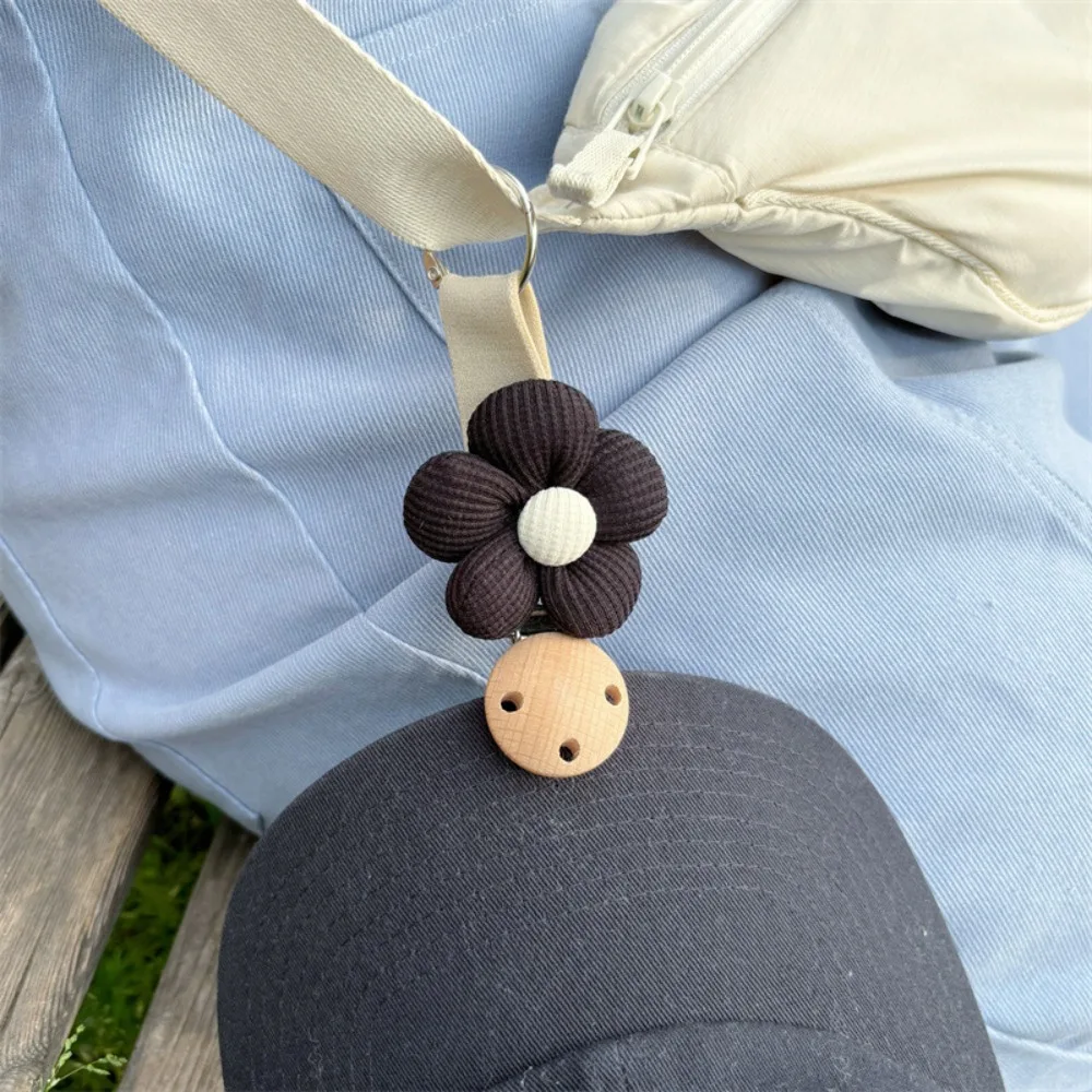 

New INS Flower Hat Clip Anti-lost Multifunctional Hat Holder Portable Traveling Hanging Clip Cute Outdoor Accessory