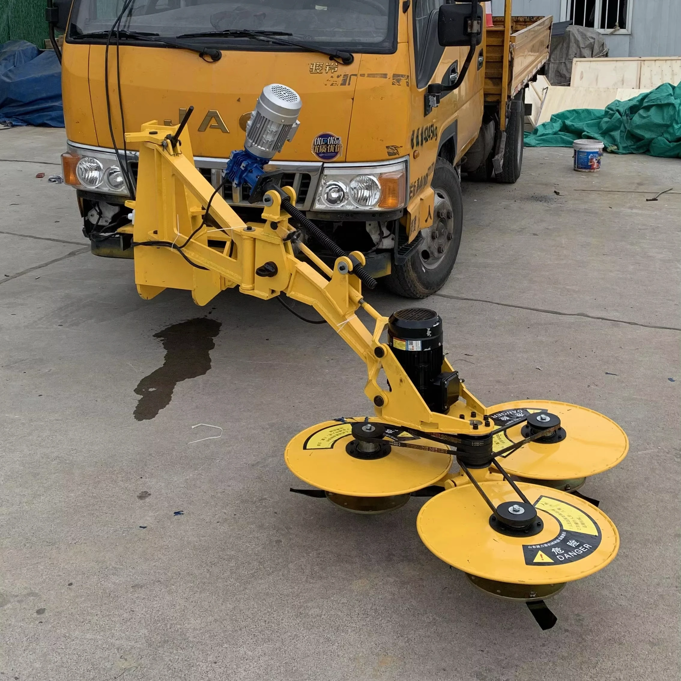 PLE Highway maintenance machinery automatic obstacle avoidance weeder Highway guardrail obstacle avoidance trimmer