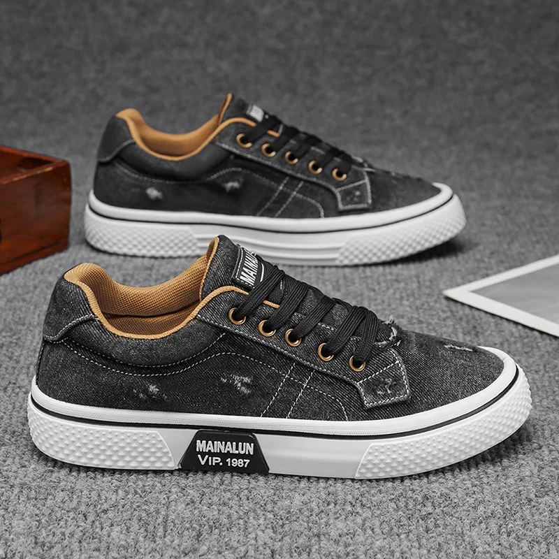 Men's casual shoes, plus-size men's footwear, excellent grip, stylish and comfortable, ideal for outdoor walks and daily wear