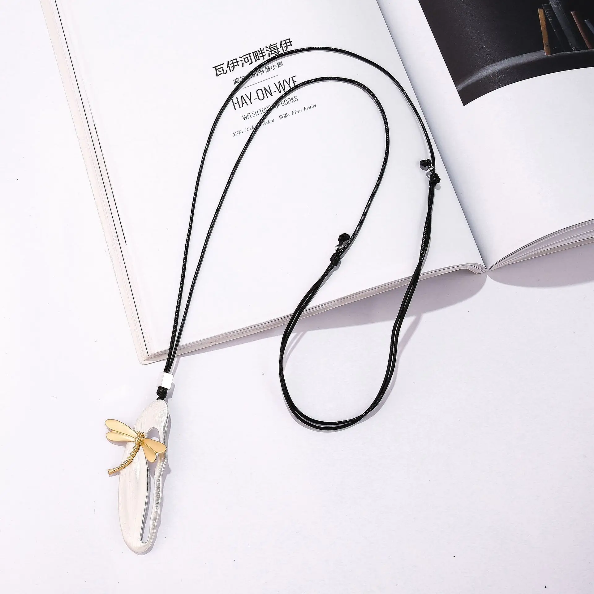 European and American style geometric two-color dragonfly rope alloy long women's necklace sweater