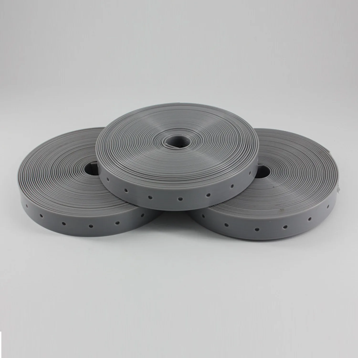 3/4 inch reinforced flexible zip ties, suitable for securing pipes and ducts in piping, drainage, and HVAC systems