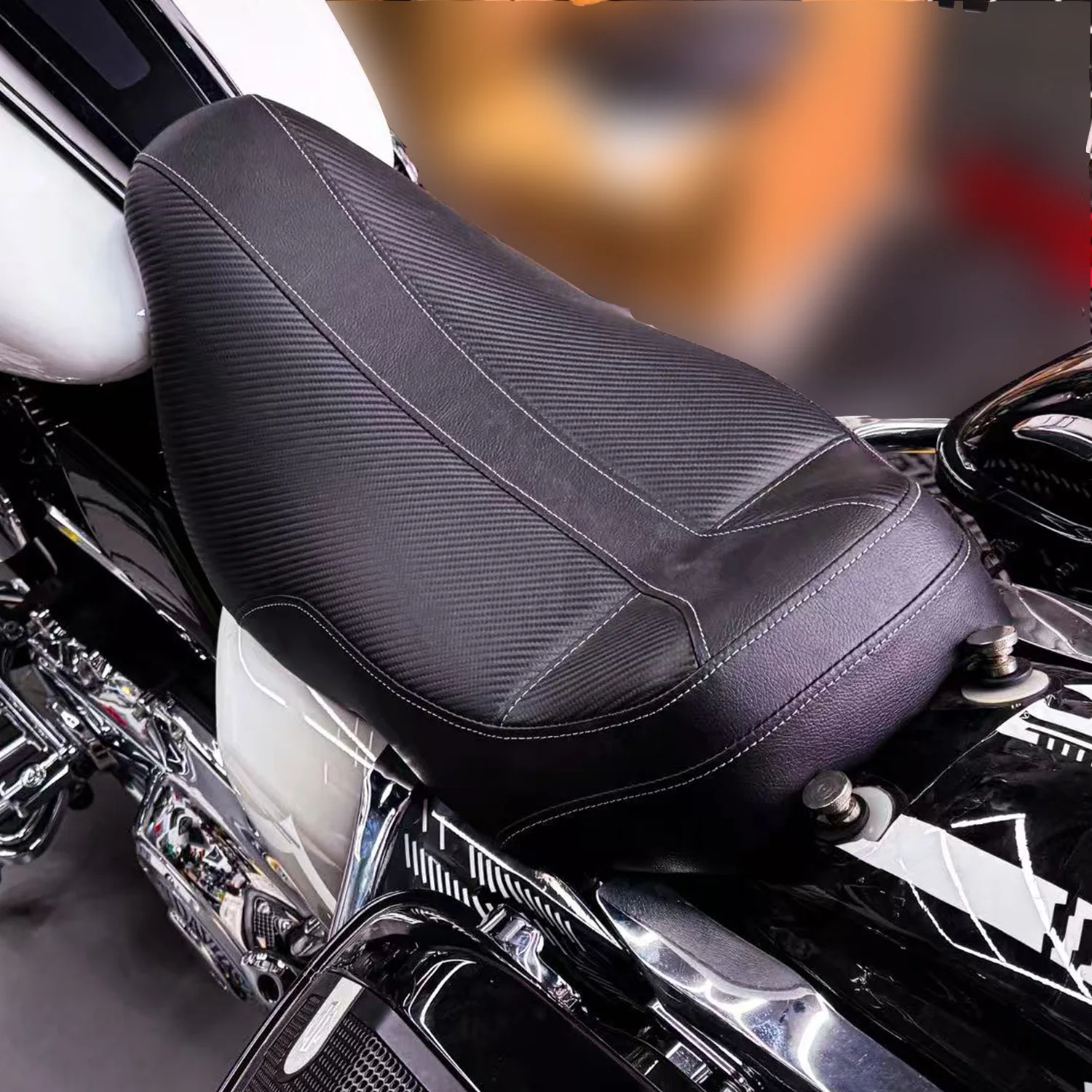 

Black Performance Carbon Fiber Sole Seat Soft for Harley Touring Road Glide Street Glide 2008-2023 Motorcycle Parts