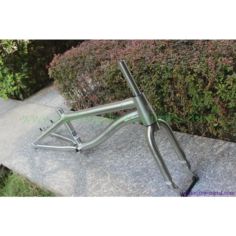 Custom Titanium Bike Frame With Tapered Head Tube