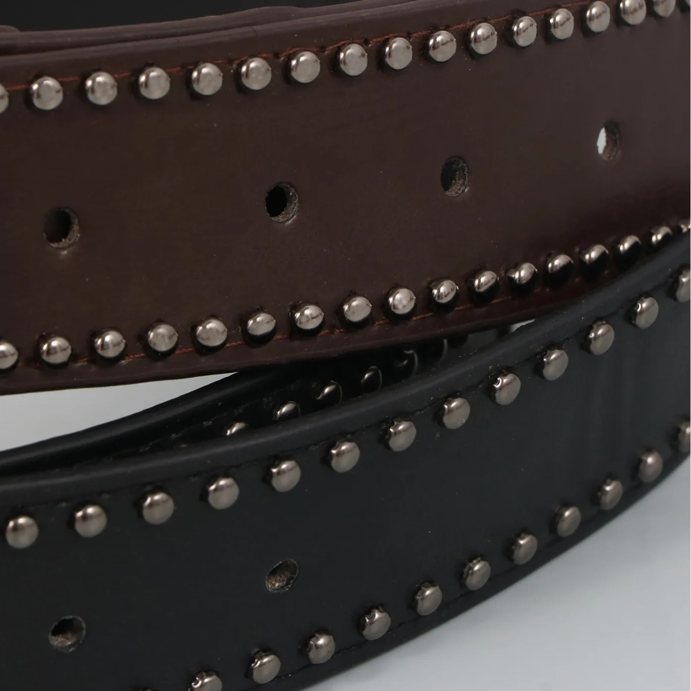 حزام جلد PU بإبزيم معدني على طراز رعاة البقر الغربي للنساء، حزام عريض بإبزيم مزخرف ببرشام عتيق