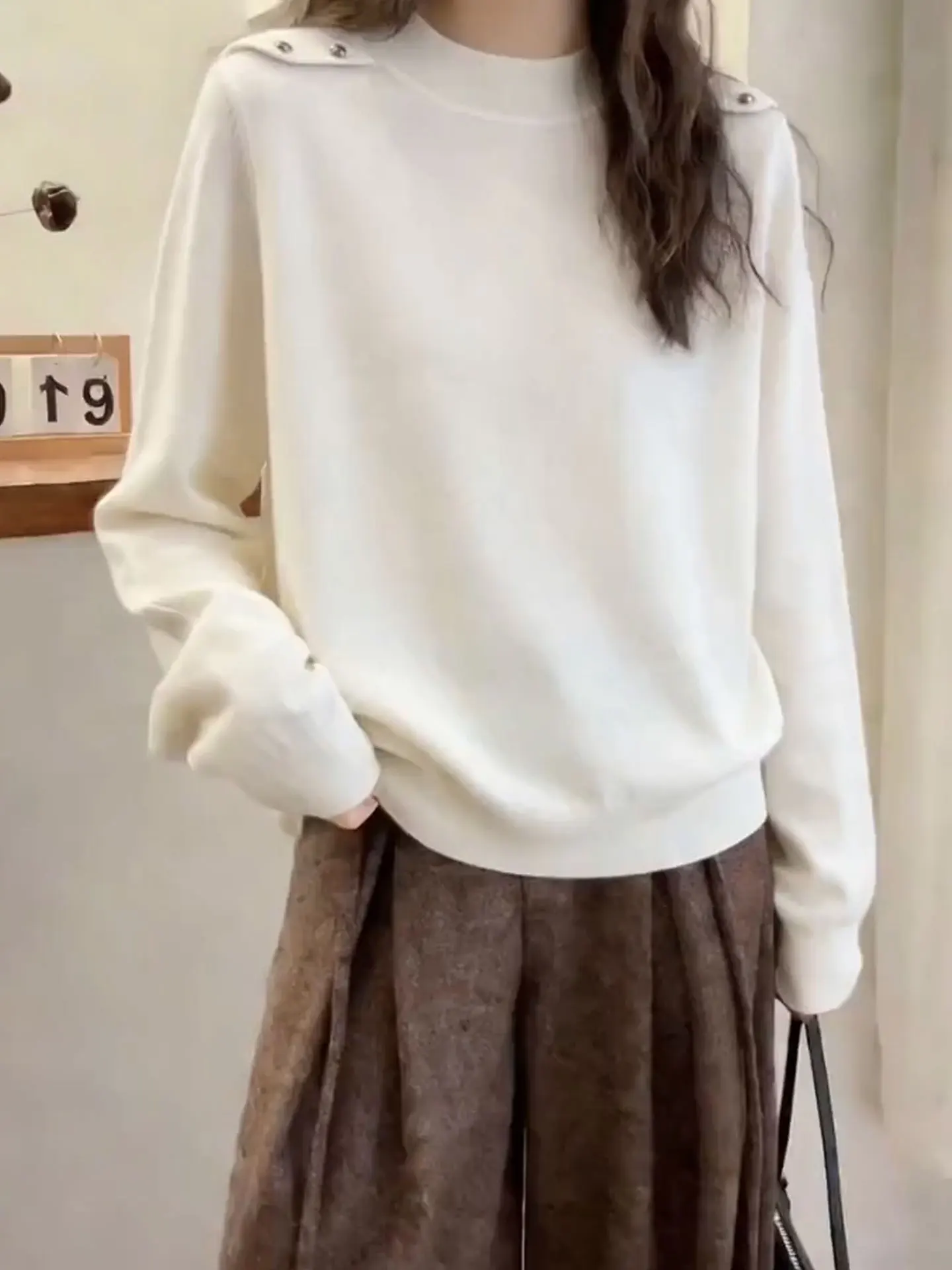 

Свободный вязаный свитер с длинными рукавами и круглым вырезом, однотонный, в корейском стиле, весенний, повседневный, приталенный топ для женщин, для работы и повседневной носки