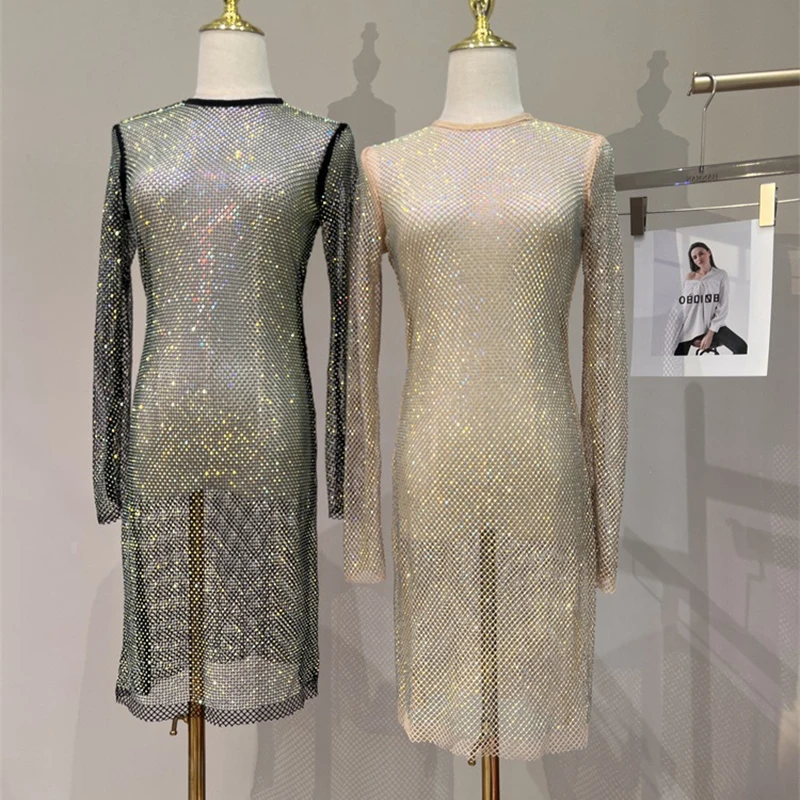 Damen-Abendkleid aus Netzstoff mit Strasssteinen, Rundhalsausschnitt, glitzerndes, durchsichtiges Kleid mit Diamant-Ausschnitten, Party-, Nachtclub-, Festival- und Rave-Kleidung – Detail 1