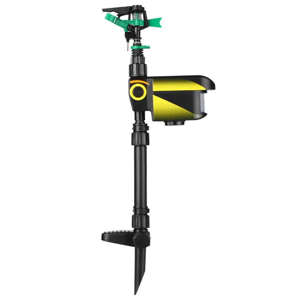 เครื่องฉีดน้ำอัตโนมัติแบบหมุนได้พื้นที่ขนาดใหญ่ด้วยพลังงานแสงอาทิตย์เครื่องไล่สัตว์ที่เปิดใช้งานด้วยพลังงานแสงอาทิตย์