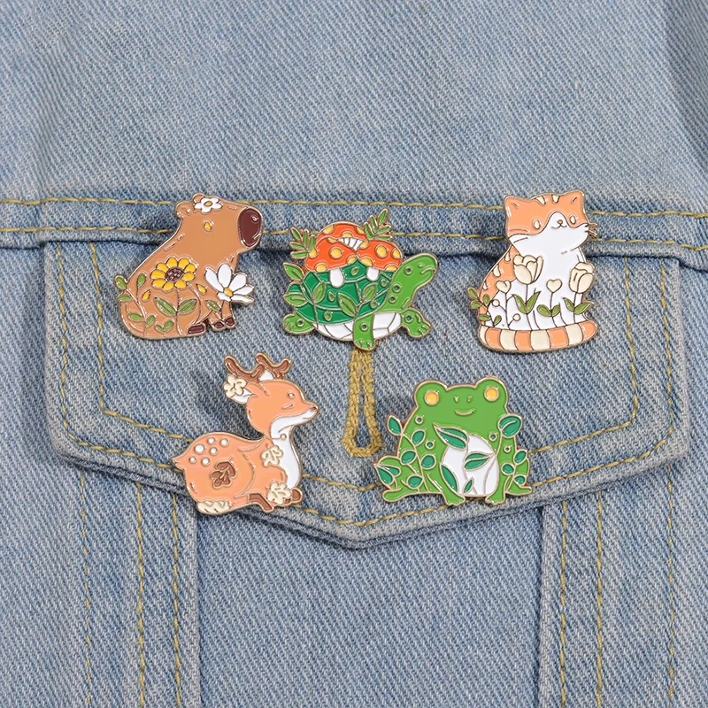 

Forest Animals Enamel Pins Custom Cute Frog Capybara Turtle Brooches Lapel Badges Animal Plant Jewelry Gift for Kids Friends