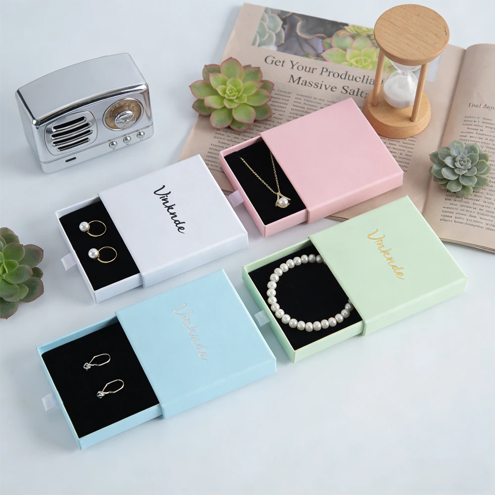 

100Pcs 7x7x1.7cm Luxury Small Cardboard Jewelry Box Personalized Logo Sliding Drawer Organizer for Rings Earrings Necklace Card