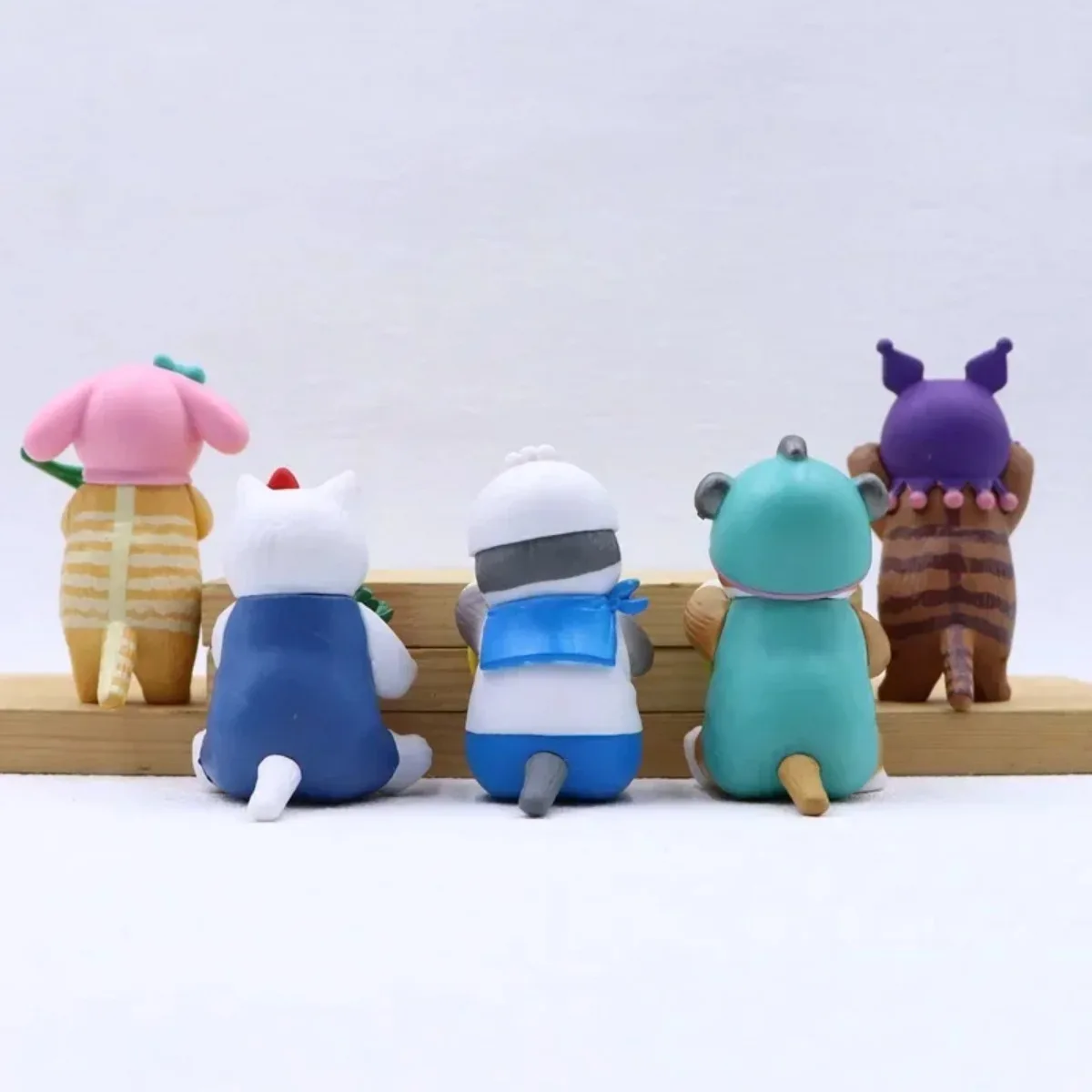 モフサンド 猫 コスプレ サンリオキャラクター フィギュア ブラインドボックス おもちゃ フルーツシリーズ コレクション ハローキティ クロミ メロディ 車 テーブル飾り