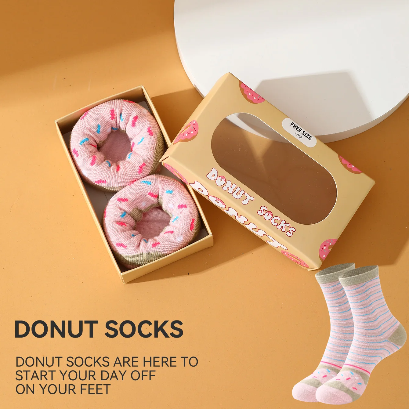 1 pair of unisex mid-calf socks in a novelty and fun pink donut gift box, creative socks with a fashionable and trendy style, comfortable and breathable, suitable for parties, casual wear, Valentine's Day, Halloween, birthdays, Christmas, New Year, Thanksgiving, autumn and winter, and all seasons