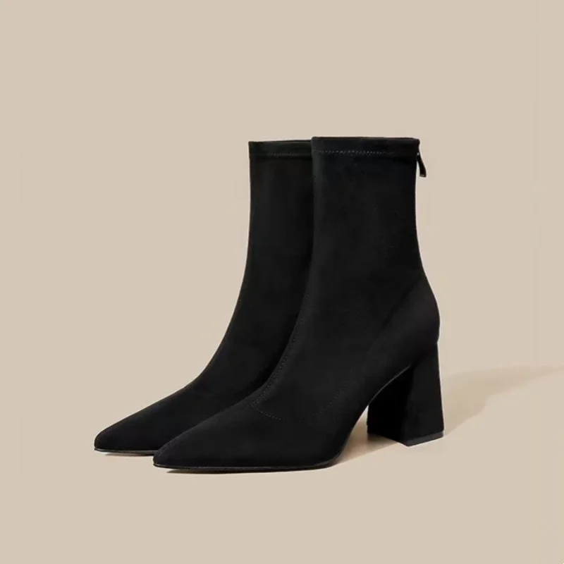 Elegante Winterstiefel in Übergröße mit spitzer Zehenpartie, aus Wildleder, bequem, mit quadratischem Absatz, lässige Arbeitsstiefeletten für Damen, modischer neuer Stil.