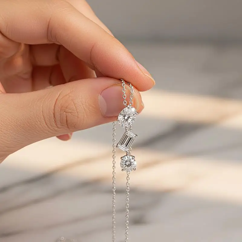 Exquisiter Romantischer Unregelmäßiger „Drei Leben Drei Welten“ Glänzender Zirkon-Anhänger Halskette für Damen Schmuck – Detail 4