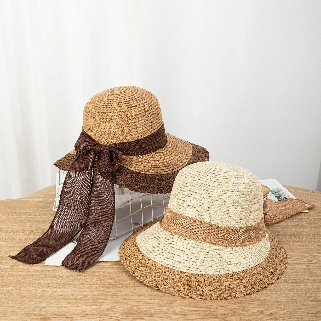New summer and spring women's styles - Beach style - Wide-brimmed hat - - Casual vacation foldable straw hat - Sun hat