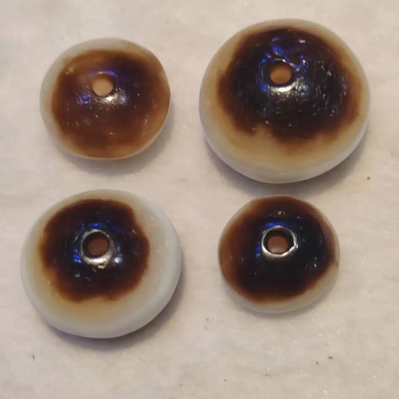 1pcs/lot Preferred Round Eyes Natural Agate Sheep Plate Beads Bare Stone Ring Face Black and White Round Flat Bottom No Holes