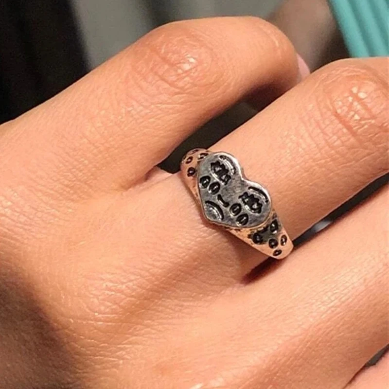 C1FC Crying Heart Emoticon Alloy Rings Sturdy Alloy Jewelry for Daily Casual Wear