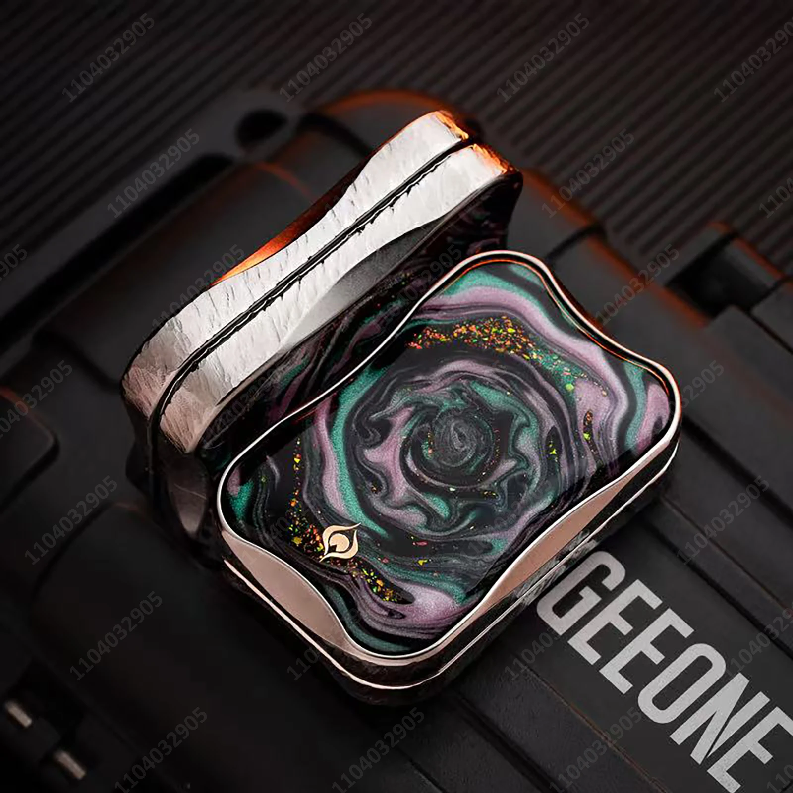 ของเล่น EDC Peacock Aura Liquid Sand Fidget Slider โลหะ หมุนได้ บีบได้ บรรเทาความเครียด ลดความวิตกกังวล ของขวัญ