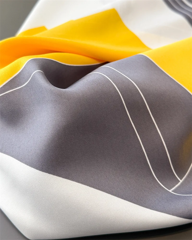 90*90cm Sommer Dünner Baumwoll-Quadratschal Damen Seidenschals Bandanas Luxus Strandtuch Wickeltücher Blumenbedruckter Hijab Halstuch – Detail 12