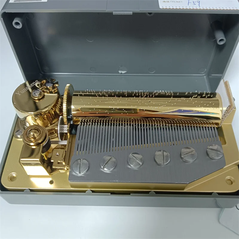 High Quality Luxury Music Box 50 Note Deluxe Musical Movement