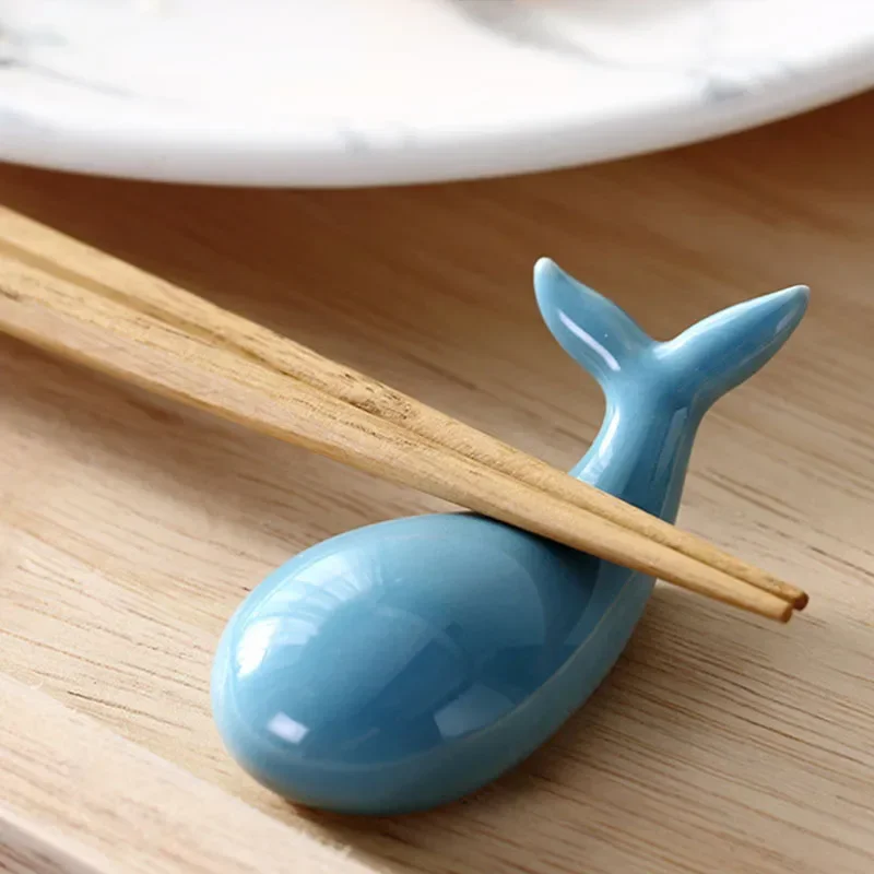 Lucky Whale Ceramic Chopsticks Holder Chopsticks Chinese Style  Home Hotel Ceramics Cute Kitchen Tableware