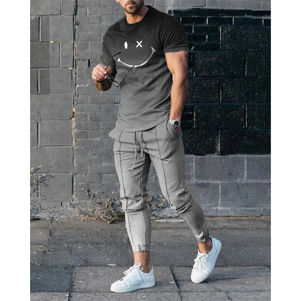 Neue Sommer männer T Shirt Set Kurzarm Trainingsanzug Täglich Casual 2 Stück 3D Lächelndes Gesicht Druck Mode Kühlen streetwear Anzug