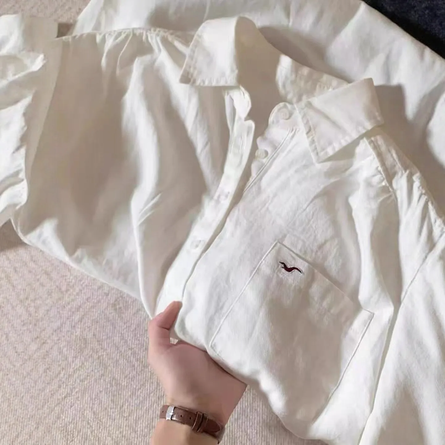 

Elegant White Embroidered Collar Shirt for Women Commute Design Versatile Business Top Korean Style Loose Fit Long Sleeve