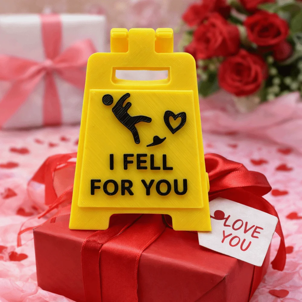 Mini Size Falling In Love Signboard Interesting Design Love Token Love Letter Desktop Ornament Romantic Sign Spouse Gift