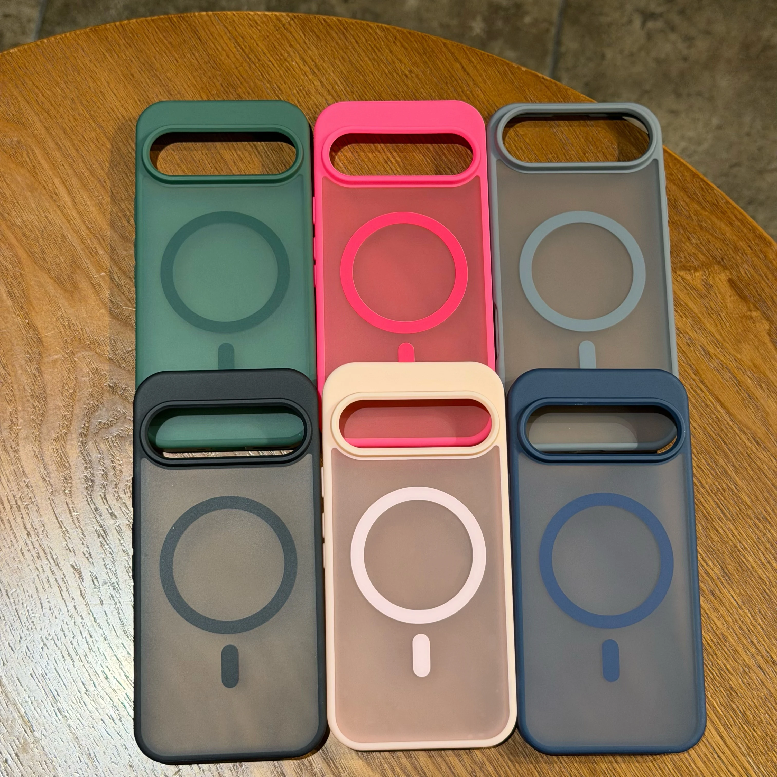 ممتص الصدمات الهجين المغناطيسي غير اللامع لحافظة Magsafe لهاتف Google Pixel 10 9 Pro XL حماية متينة متجمدة غطاء بسيط شفاف