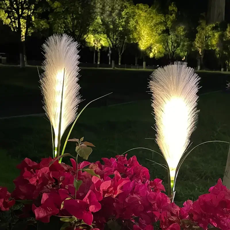 Schilf Solar-Powered LED Lights Outdoor Lawn & Garden Decor Christmas Festive Atmosphere,Lavender Lawn Waterproof Landscape