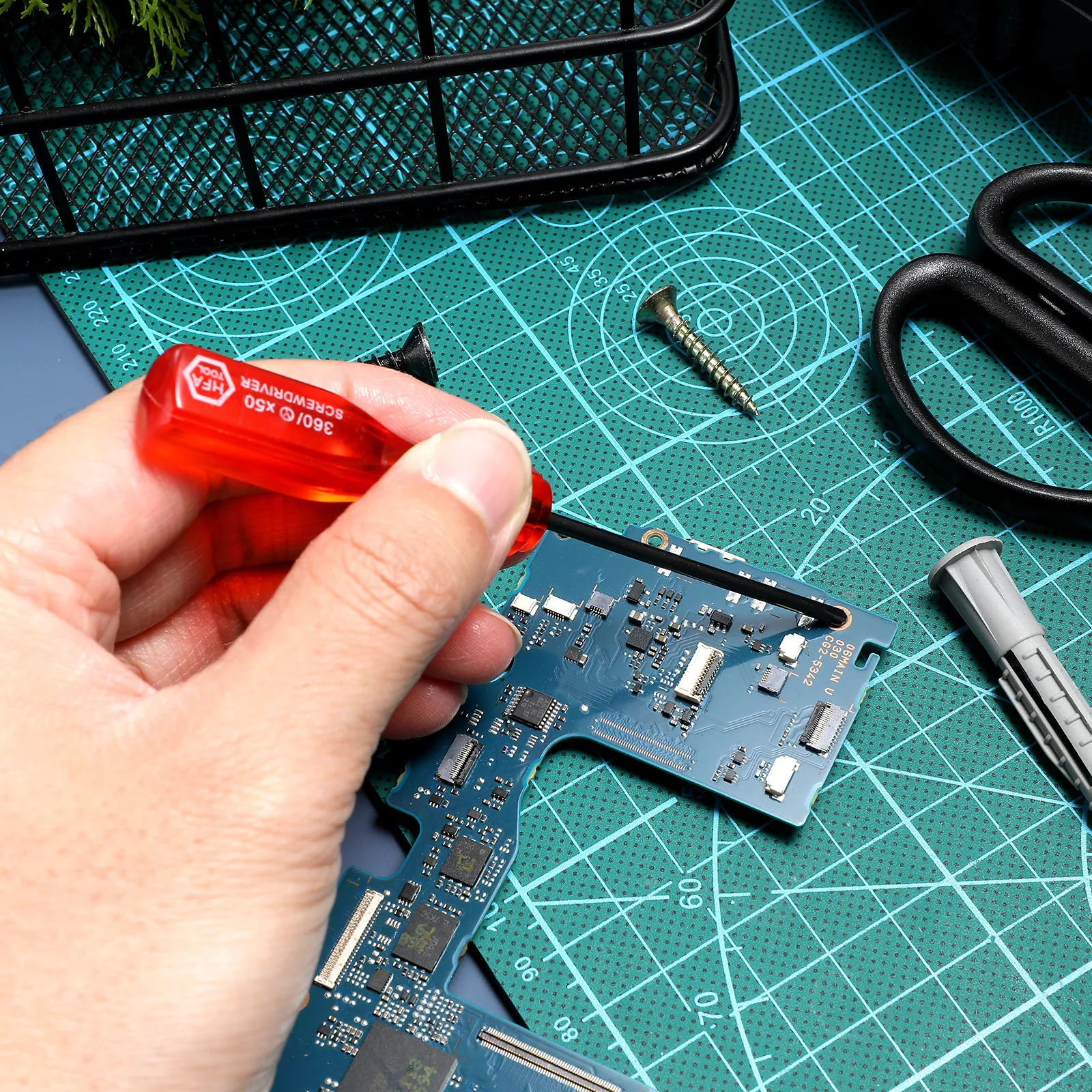 11Cm Red Triwing Y-Tip Screwdriver Professional Triangle Repair Tool for Ds Ds Gameboy Gaming