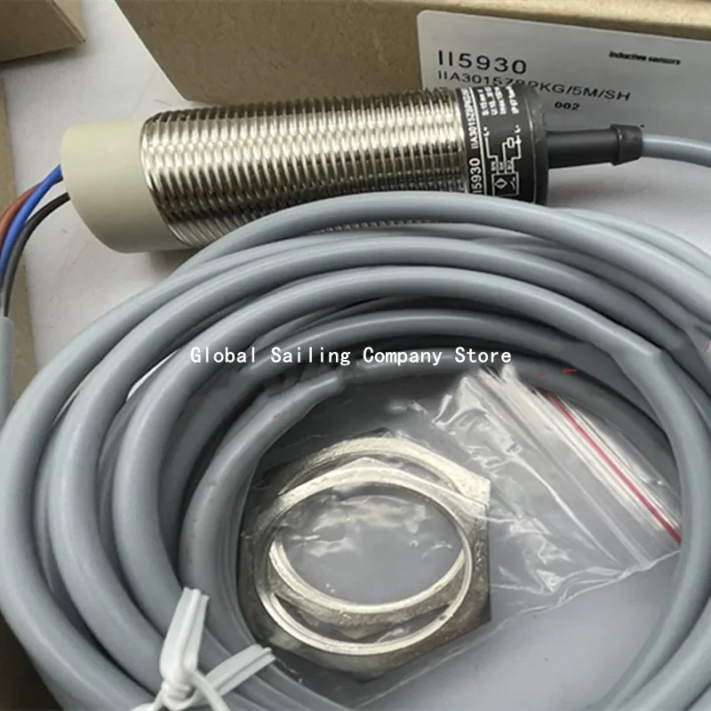 

2 шт. новый бесконтактный переключатель II5930 IIA3015ZBPKG/5M/SH