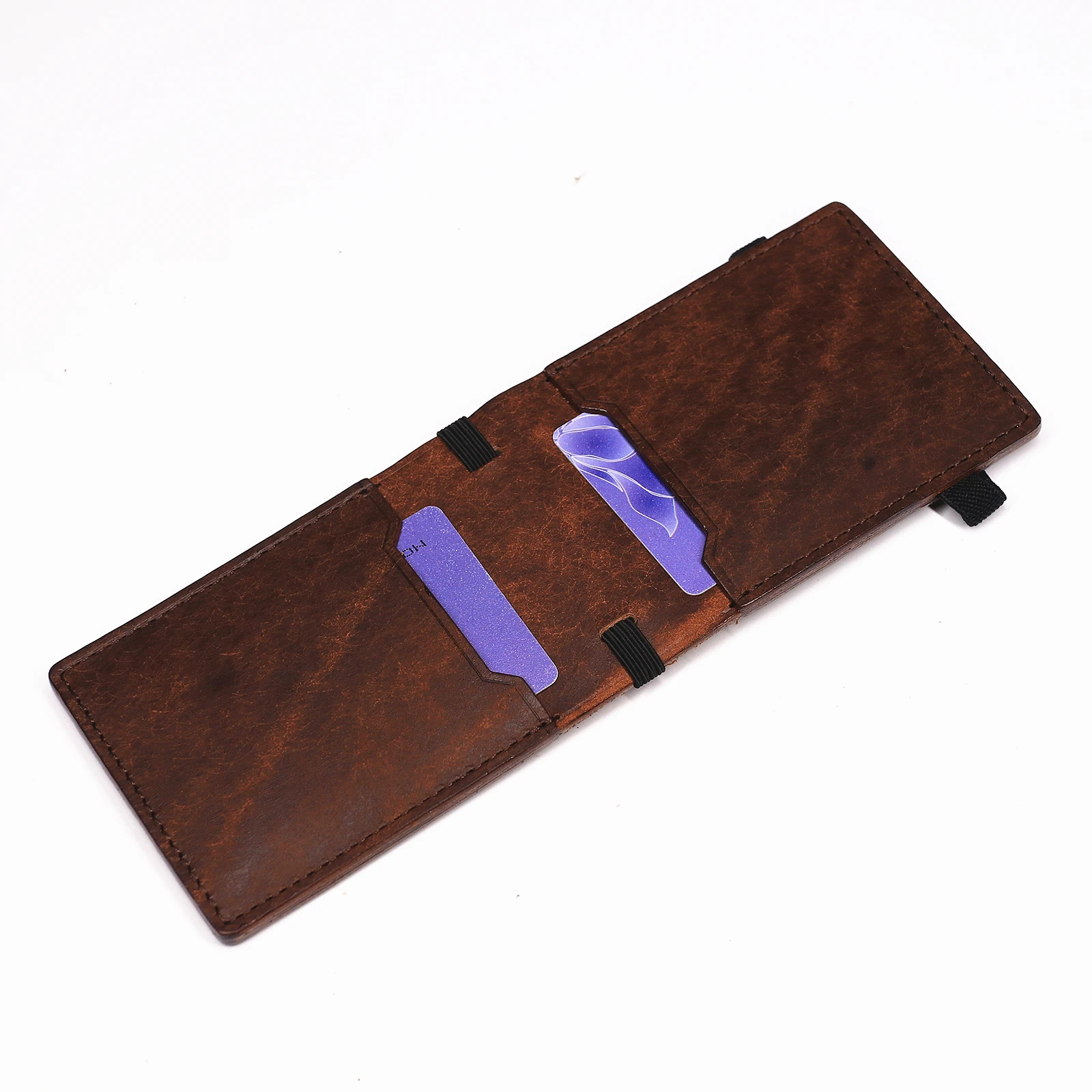 100 % echtes Leder, Geldbörse mit Magnetverschluss, schlanke Bifold-Geldbörse für Herren, Geldscheinklammer-Organizer mit Kartenhalter. – Detail 9