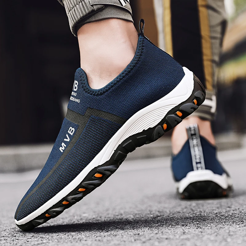 Summer Mens Casual Sport Shoes Fashion Mesh Breathable Sneakers Male Designer Tennis Shoes Man Training Walking Running Sneakers