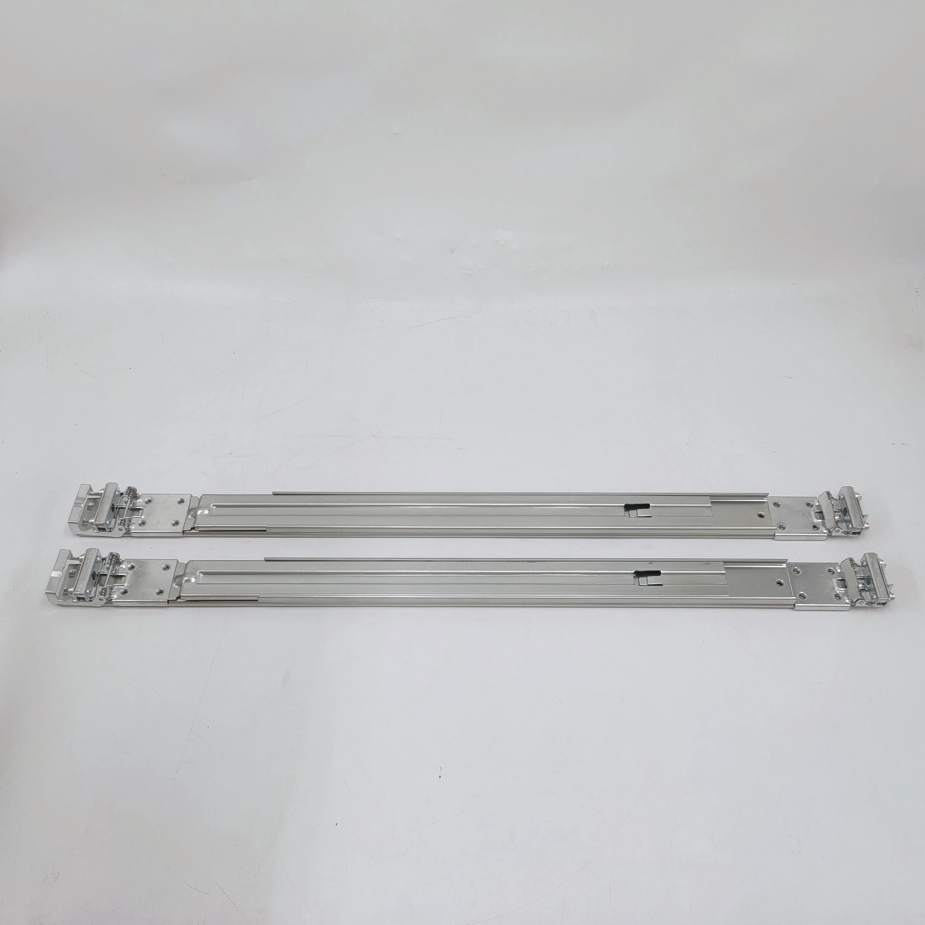 Nieuwe Hoge Kwaliteit Speciale Server Geleiderail Voor Onze 1U 2U 560 MM 650 MM Diepte Hotswap Server Case 3 Sectie Rack Server Slide Rails