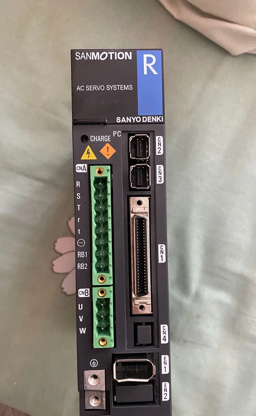 RS2A01A0AL0W00 Servo Drive for Sanyo