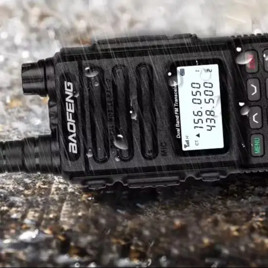 Baofeng BF-UV8R جهاز اتصال لاسلكي - شحن من النوع C، FM، استخدام السيارة/الخارجي للقيادة الذاتية والطرق الوعرة والمدنية