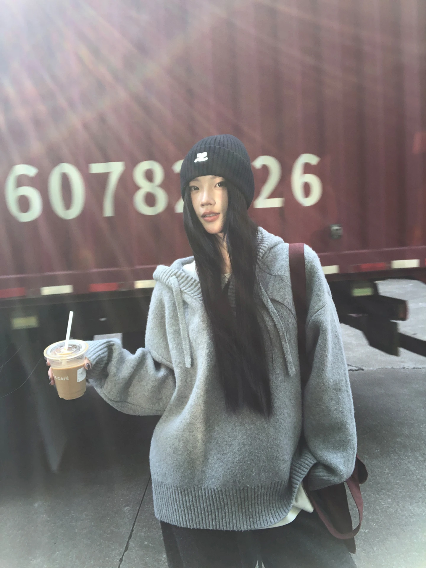 سترة نسائية فضفاضة محبوكة رمادية اللون بأسلوب كسول، ملابس خارجية عادية مريحة وقابلة للتنفس من مادة ناعمة بأكمام طويلة