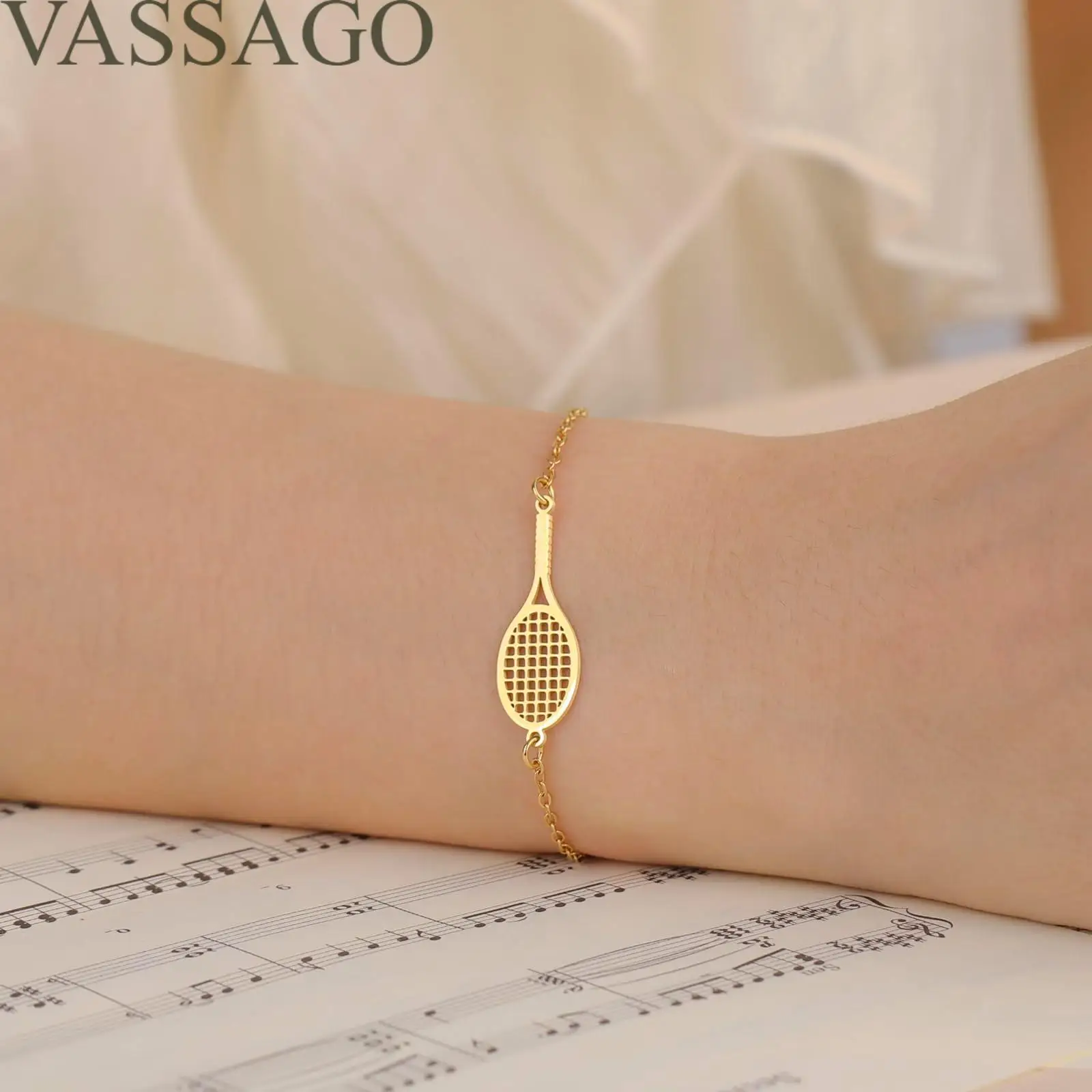 VASSAGO Tennis Racket Bracelet Dainty Adjustable Tennis Racket Charm Layering Sport Bangle Bracelet Lover Jewelry Tennis Gifts