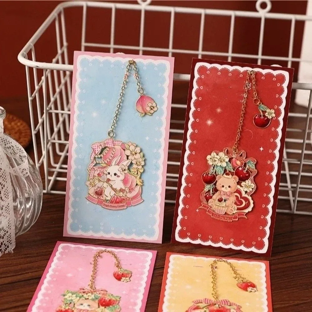 Reading Supplies Hollow Out Metal Bookmark Exquisite Cat Book Clip Bear Rabbit Page Marker Back To School