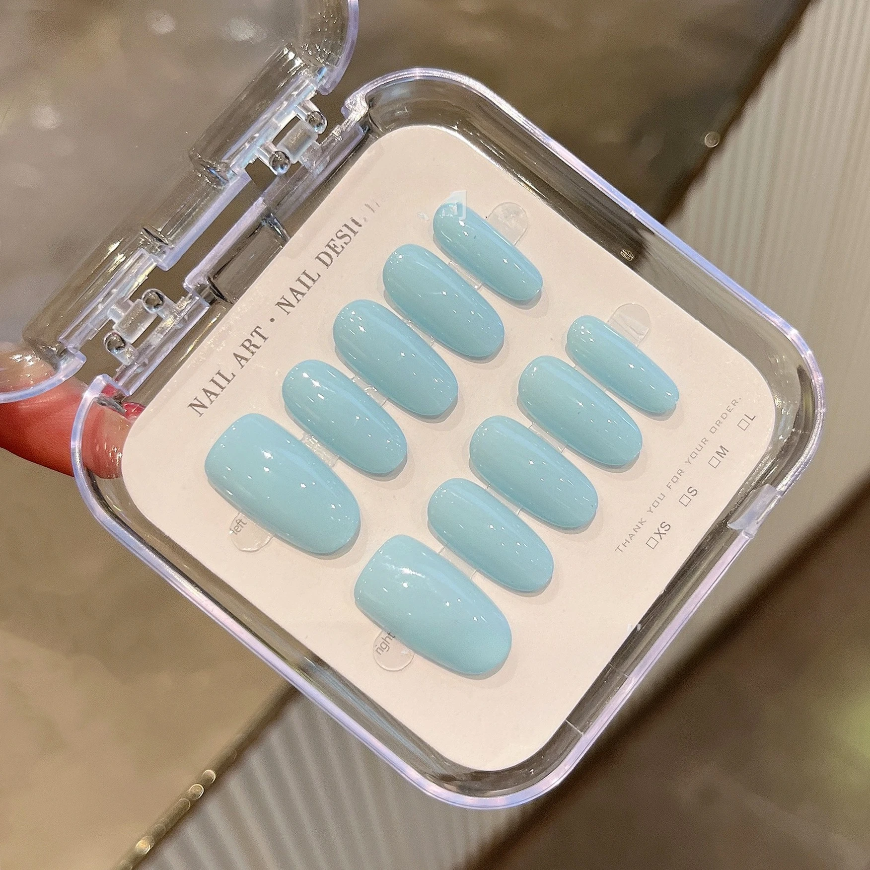 10Tips Blue Candy Color Wearing Armor Nude Wearing Armor Pure Handmade Fake Nails with Storage Box Nail Art