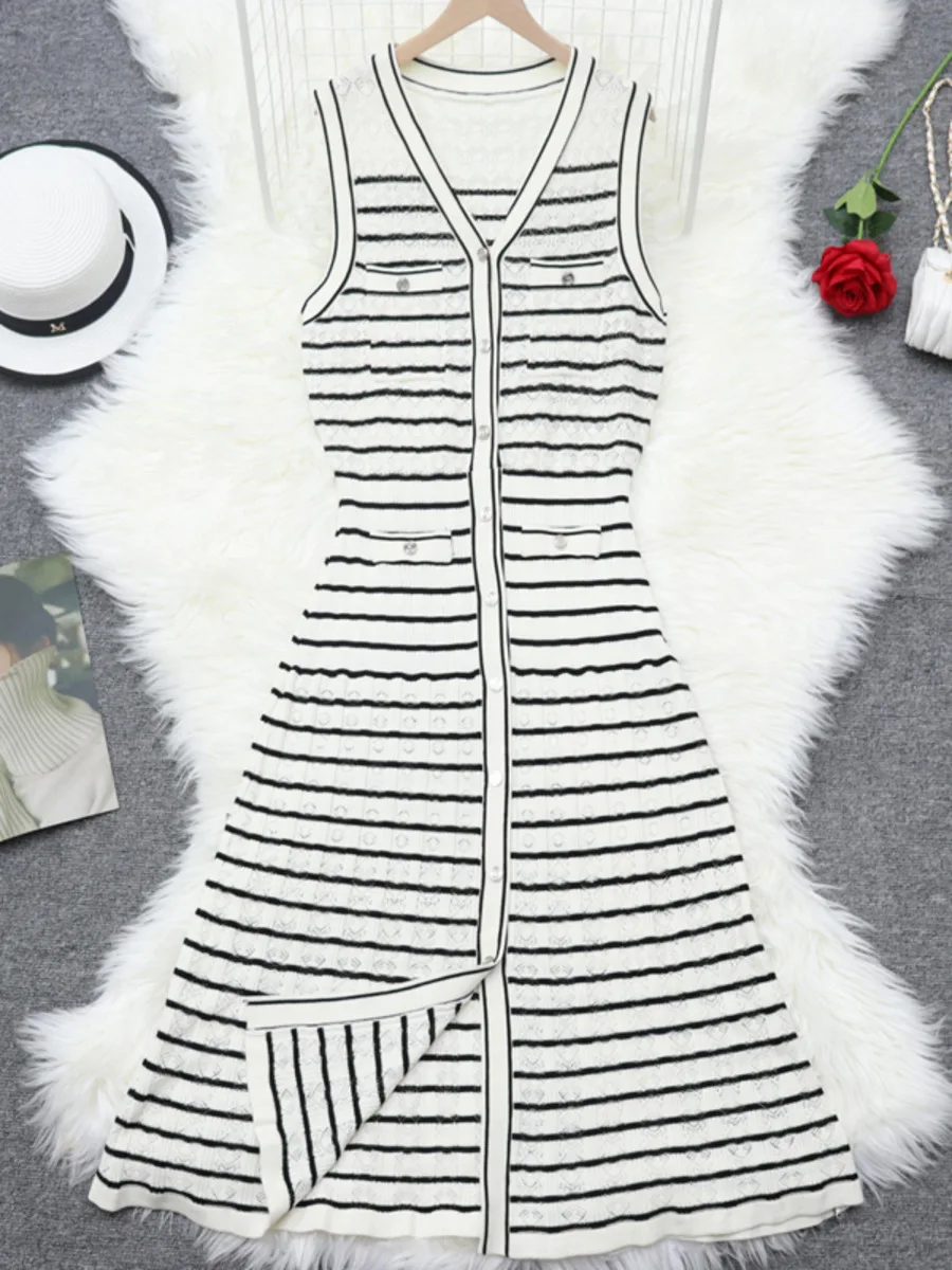 Fashion Brand Women Elegant Striped Knit Long Dress Chic Sleeveless V-neck Single-Breasted Robes Summer Female Knitting Dresses